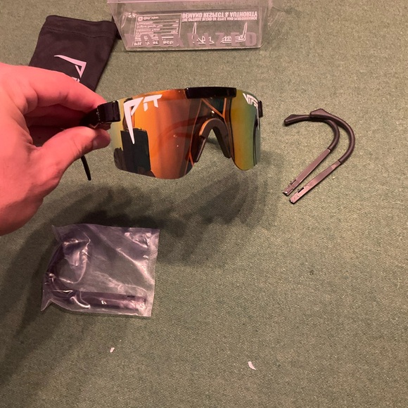 Pit Viper Sunglasses Black Frame with Rainbow gold Lenses good used - Picture 6 of 6
